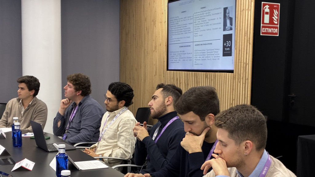 Análisis PEST: factores externos que influyen en la industria del deporte